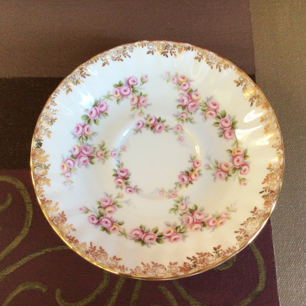 Royal Albert Dimity Rose Five Piece Dinnerware Set, Bone China England Wedding Gift Bridal Shower