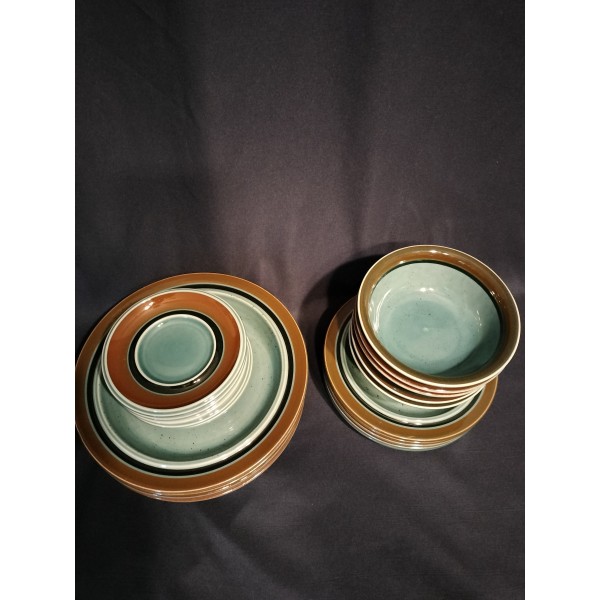 Vintage Mid Century Arabia of Finland Stoneware Dish set