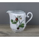 Seltmann Weiden Wild Berry Milk Jug Creamer 8.5 cm Strawberry Wild Strawberry
Seller details