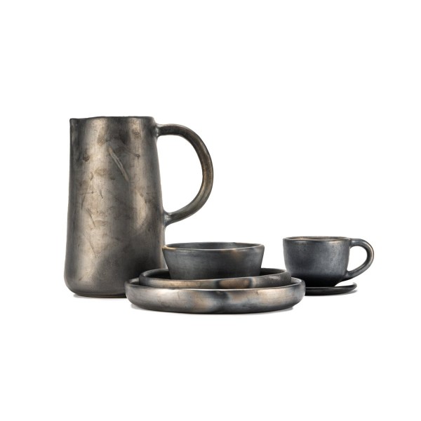 Amando Handcrafted Black Clay Dinnerware (set of 4)
Seller details