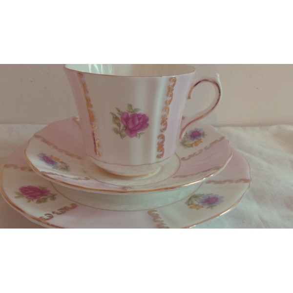 Very Pretty Old Royal Vintage English Bone China Pink and White Striped Floral Tea Set Trio, afternoon tea, tea party