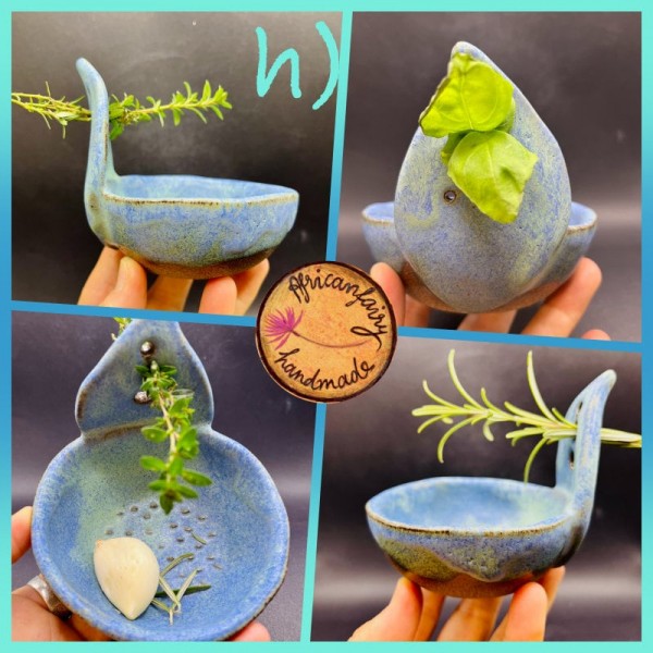 NEW Herb Stripper Bowl AND garlic grater in one NEW colors