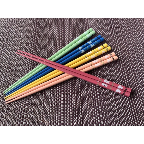 Set of 5 Pairs of Handcrafted Basic Japanese Chopsticks - Bunnies in Pastel Colour