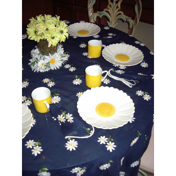 EASTER Lunch French Daisy Plates with Embroidered Tablecloth/Napkins and Centerpeice Item #TD 101 Dinnerware Sets